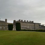 Viel Grün und ehrwürdige Gemäuer: So stellt man sich Irland vor