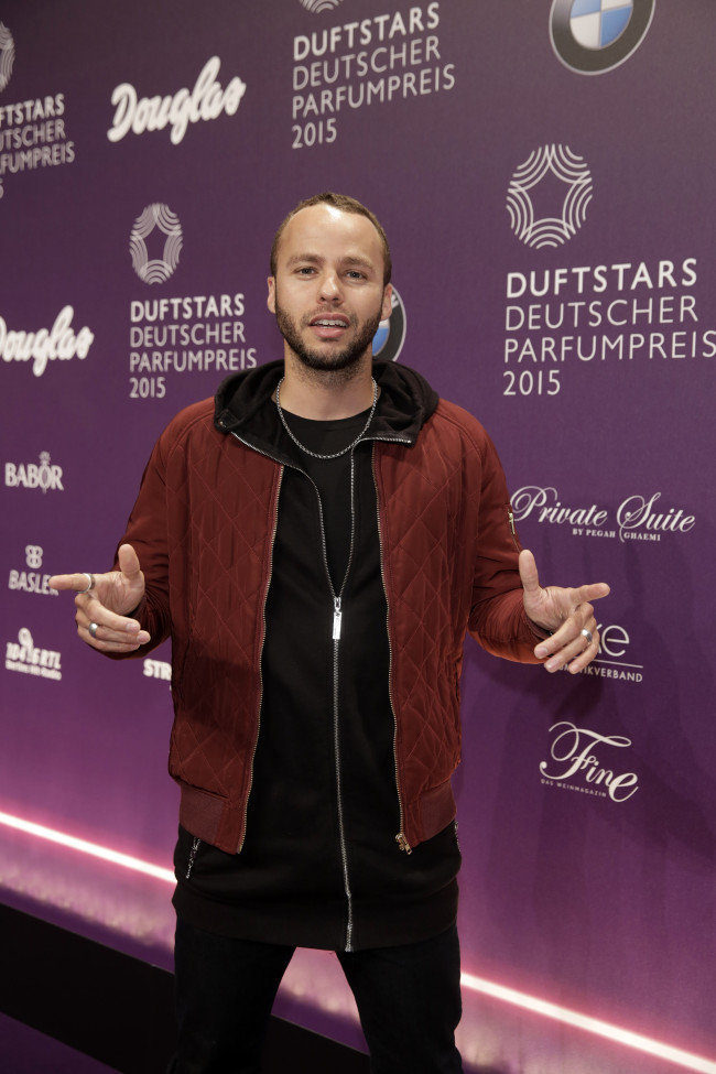 marlon roudette duftstars deutscher parfumpreis 2015 im marlon roudette duftstars deutscher parfumpreis 2015 im