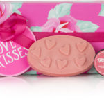 valentines_love_and_kisses_gift_pr