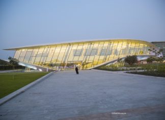 Dubai digital erkunden: Vom Museumsbesuch bis zum Stadtbummel