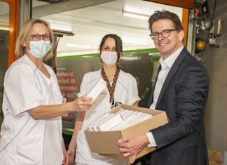 Reviderm spendet Handcremes an Kliniken