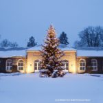 Gräflicher Park Verschneite Brunnenarkaden (1)