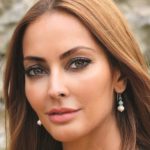 web-Portrait_Dr_Donya_Gilan