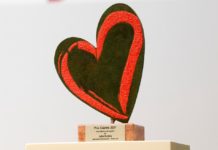 award-in-herzform