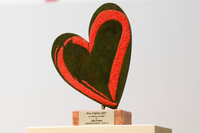 award-in-herzform
