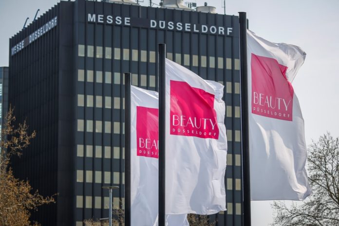 flaggen-von-beauty-duesseldorf