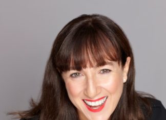 Führungswechsel bei Shiseido Germany lächelnde-brünette-frau