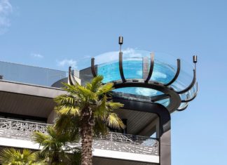 Ready for Pool-Position? Pool auf dem Dach des Hotel Quellenhof