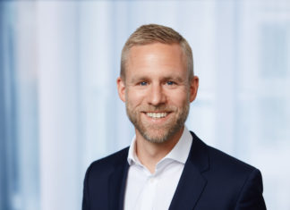 Portraitfoto von Björn Strumann