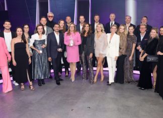 Gruppenfoto der Gewinner des Duftstars 22