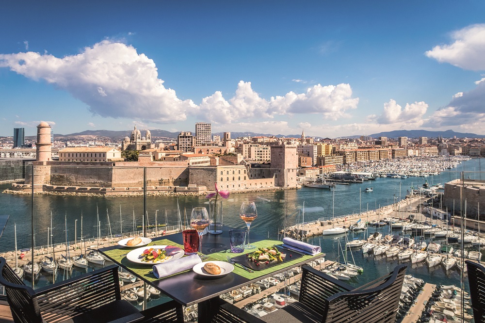 Sofitel Marseille Vieux Port Blick von der Skylounge