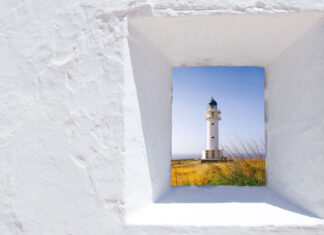 Die Balearen: Entschleunigendes Formentera iStock-LUNAMARINA