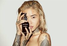 Neue Skin Care Marken bei der NOBILIS GROUP Junge Asiatin mit blondierten Haaren hält ein Produkt von Grwon Alchemist in die Kamera.