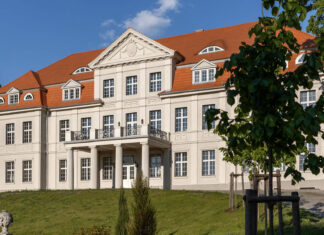 Schlosshotel Neustrelitz: Restaurierung abgeschlossen