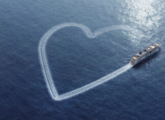 Schiff Ahoi MS_EUROPA2 (Foto: Hapag-Lloyd_Cruises)