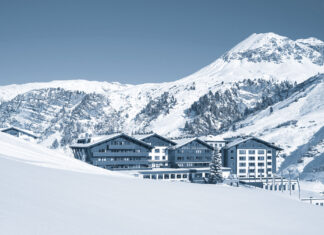 Zürserhof seit 70 Jahren in Familienhand Die Hotelanlage Grand Resort Züserhof in alpiner Winterlandschaft