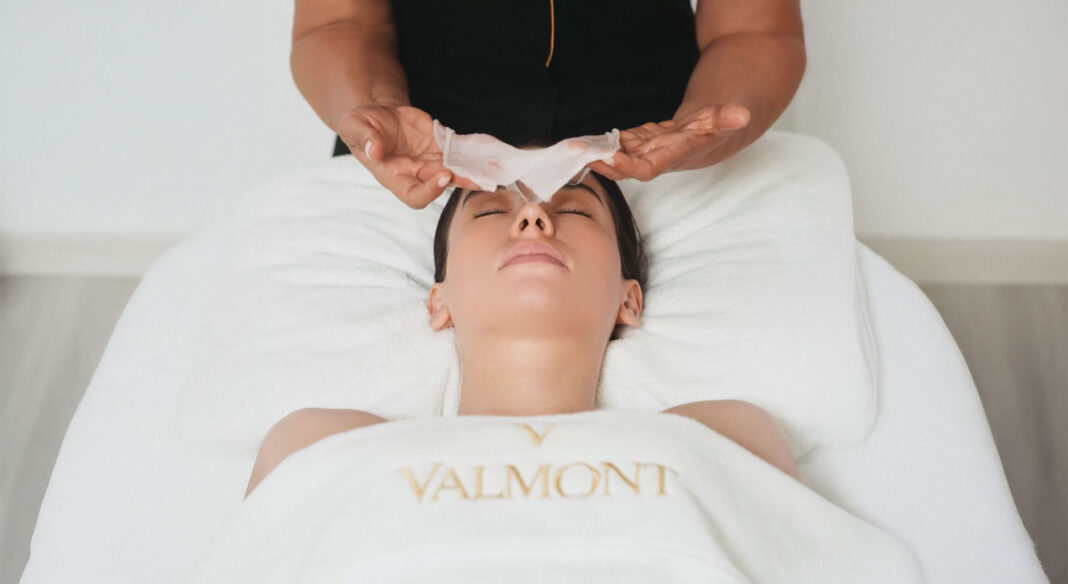 REGENERATING-MASK-TREATMENT_PRESS-PICTURE_EXP09-2028-(4)