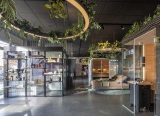 Klafs präsentiert neu gestalteten Showroom in Berlin