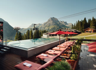 Burg Hotel präsentiert neuen Außenpool