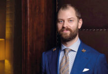 Julien Gentle: Wenn das Stofftier nach NYC muss