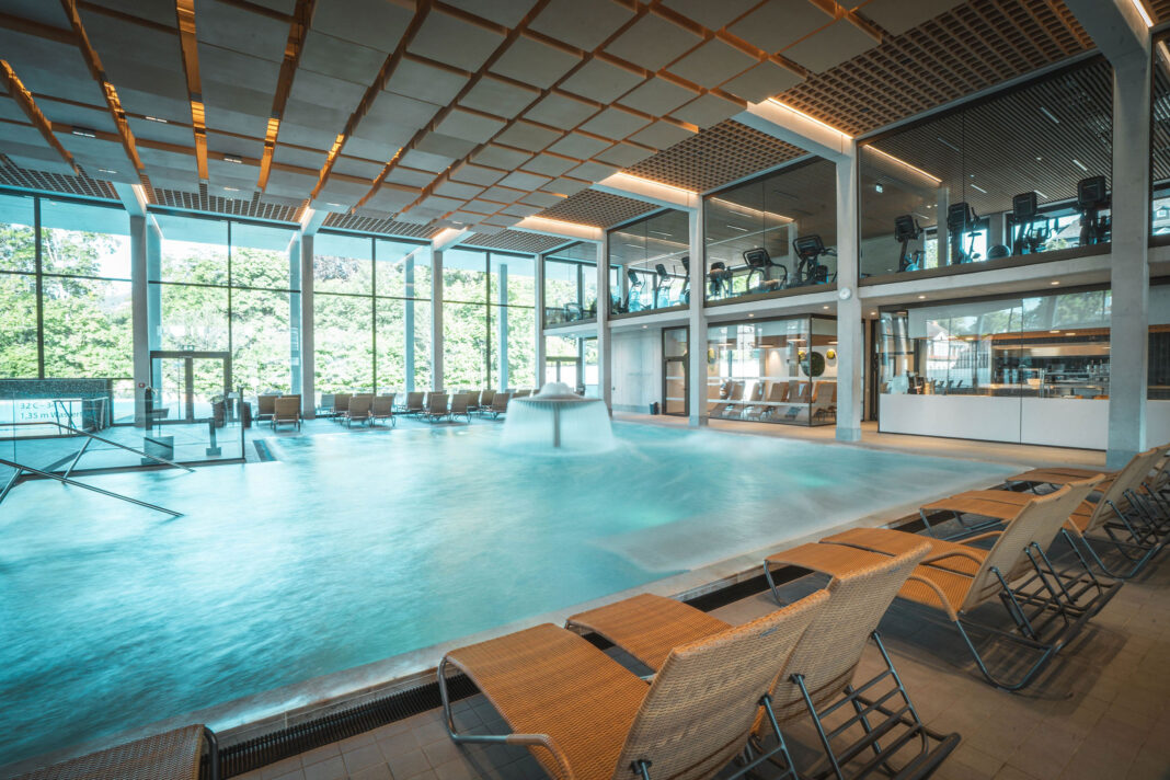 Sprudelhof_Private-Spa_03_Thermenlandschaft